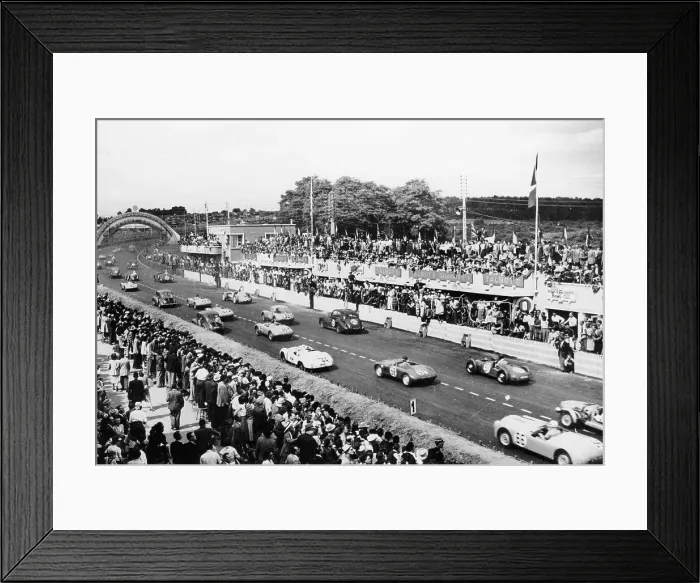 Framed Print : Start of the Le Mans 24 Hours, 1950 Framed Print : Start of the Le Mans 24 Hours, 1950