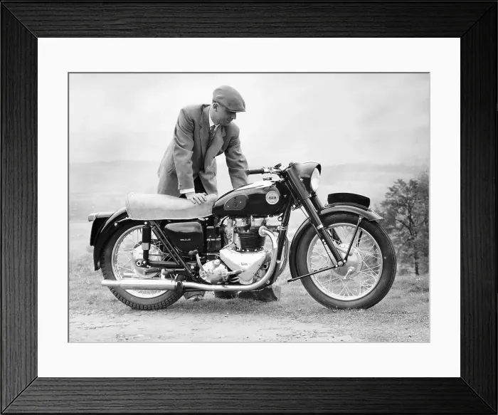 Framed Print : Ariel 650cc Huntmaster Twin motorbike, 1956 Framed Print : Ariel 650cc Huntmaster Twin motorbike, 1956