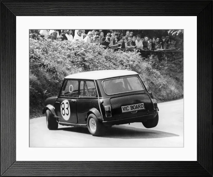 Framed Print : Mini Cooper S, Wiscombe Hill Climb, Honiton, Devon, 1975