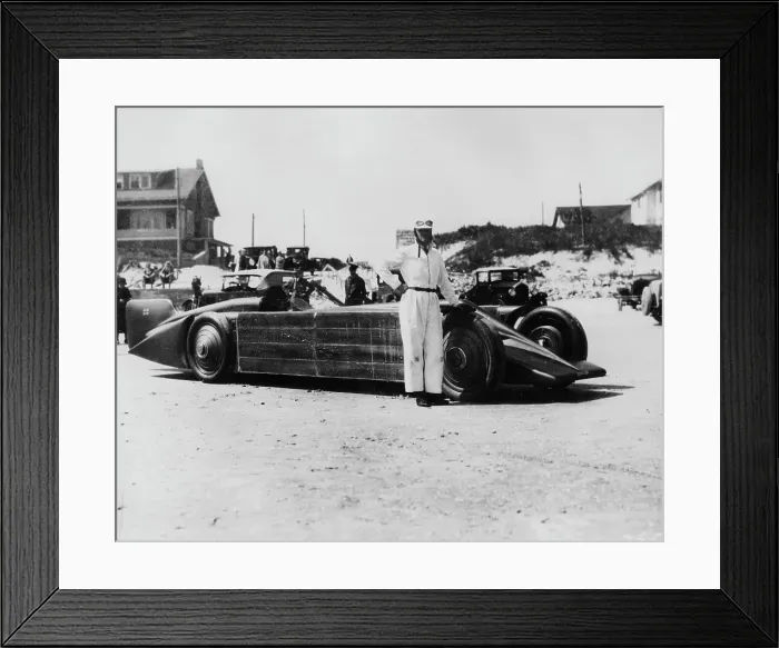 Framed Print : Henry Segrave with the Golden Arrow, Daytona Beach, Florida, USA, 1929 Framed Print : Henry Segrave with the Golden Arrow, Daytona Beach, Florida, USA, 1929