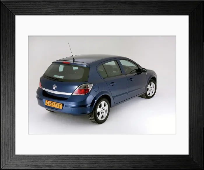 Framed Print : 2007 Vauxhall Astra 1.4 Framed Print : 2007 Vauxhall Astra 1.4