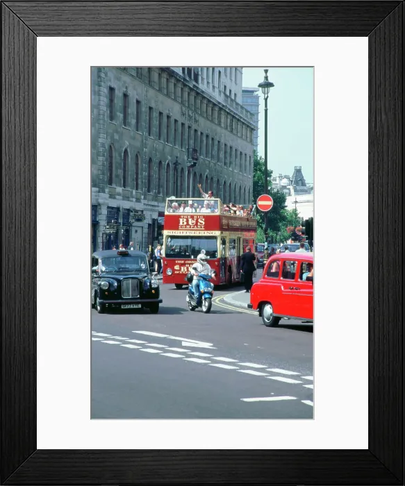 Framed Print : Busy traffic in London 1999 Framed Print : Busy traffic in London 1999