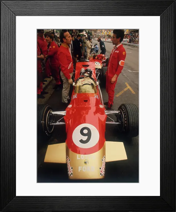 Framed Print : Colin Chapman and a mechanic in discussion over Graham Hill's Lotus, Monaco Grand Prix, 1969 Framed Print : Colin Chapman and a mechanic in discussion over Graham Hill's Lotus, Monaco Grand Prix, 1969