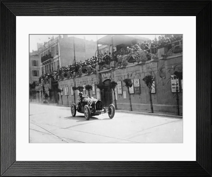 Framed Print : William Grover-Williams in a Bugatti 35B, in the Monaco Grand Prix, 1929 Framed Print : William Grover-Williams in a Bugatti 35B, in the Monaco Grand Prix, 1929