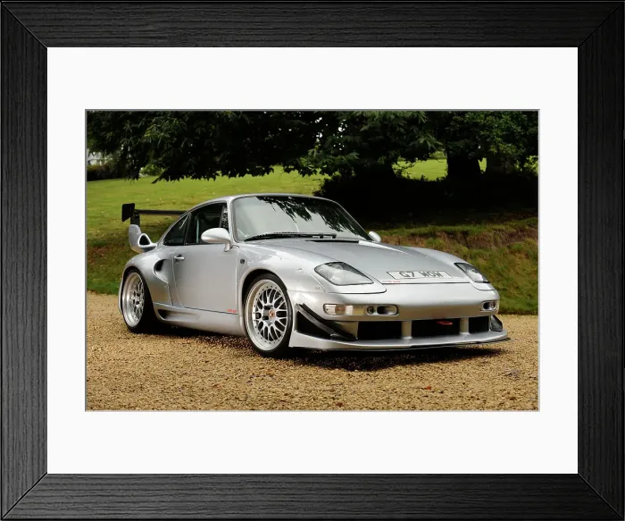 Framed Print : 2006 Porsche Gemballa 600 GTR. Artist: Simon Clay Framed Print : 2006 Porsche Gemballa 600 GTR. Artist: Simon Clay