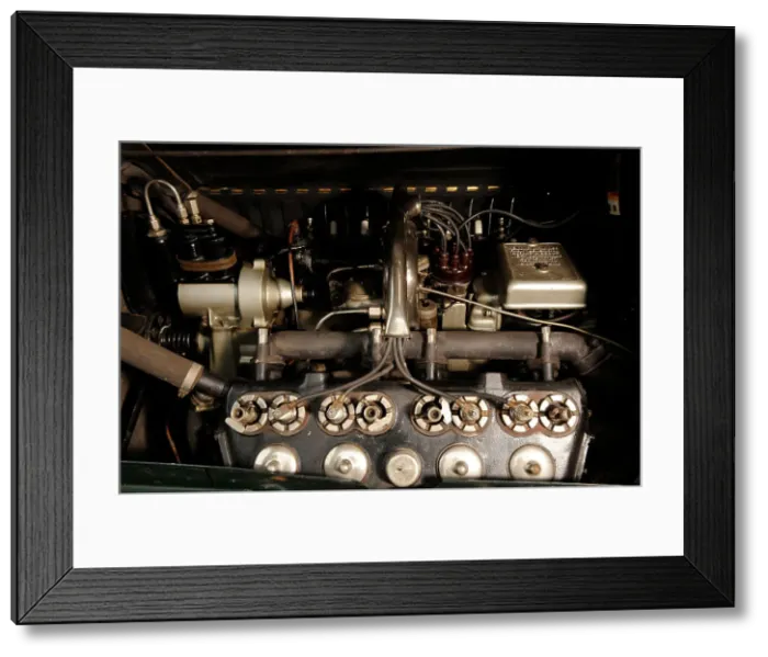 Framed Print : Cadillac 1914. Artist: Simon Clay Framed Print : Cadillac 1914. Artist: Simon Clay
