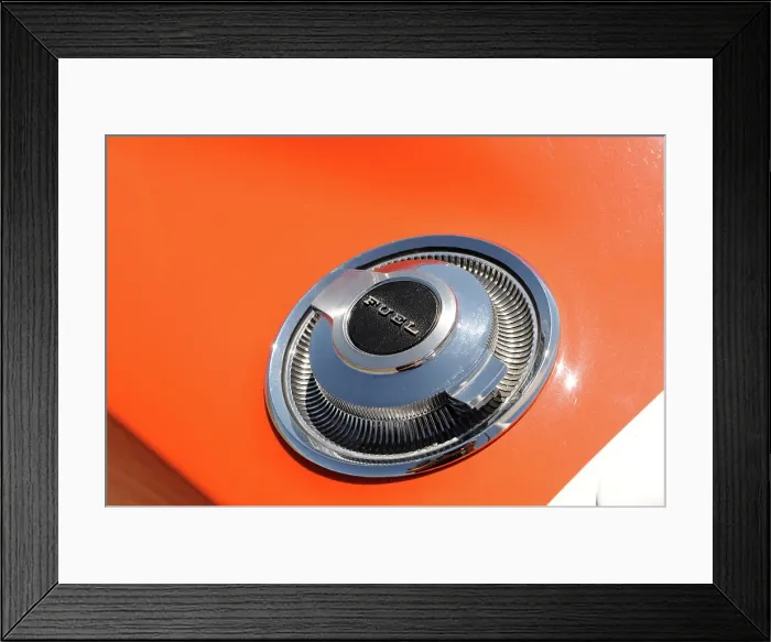 Framed Print : Dodge Charger Daytona 440 1969. Artist: Simon Clay Framed Print : Dodge Charger Daytona 440 1969. Artist: Simon Clay