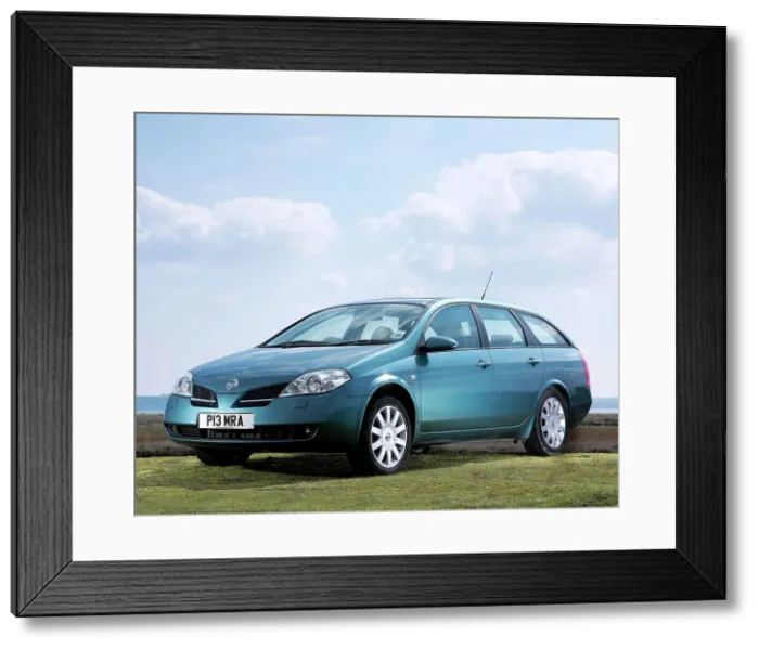 Framed Print : 2003 Nissan Primera 2.2TD Estate Framed Print : 2003 Nissan Primera 2.2TD Estate