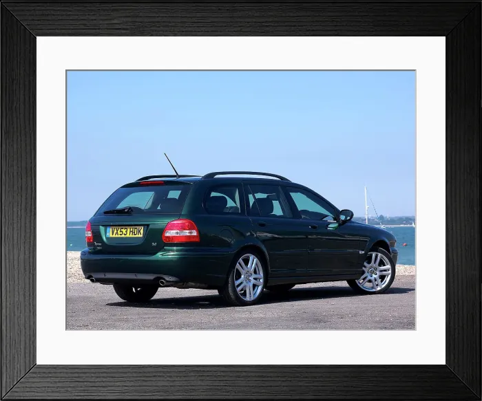 Framed Print : 2003 Jaguar X Type Sport Estate Framed Print : 2003 Jaguar X Type Sport Estate