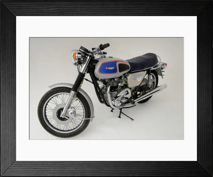 Framed Print : 1977 Triumph Bonneville 750 Jubilee Framed Print : 1977 Triumph Bonneville 750 Jubilee