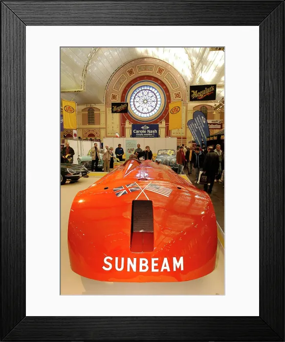Framed Print : 2004 Classic Cars Live Show at Alexandra Palace Framed Print : 2004 Classic Cars Live Show at Alexandra Palace
