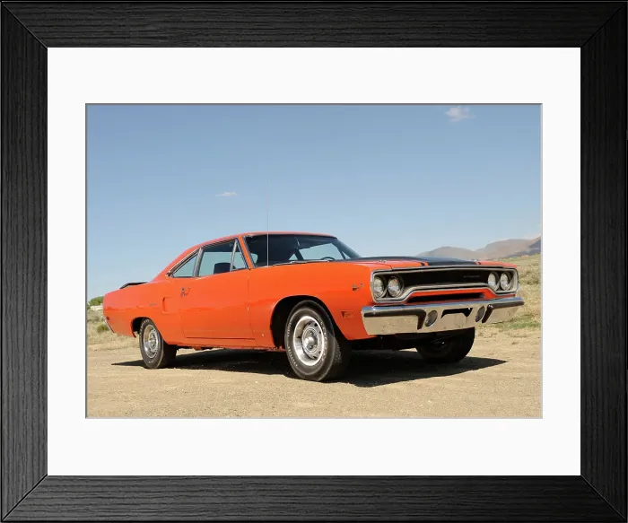 Framed Print : Plymouth Hemi Roadrunner 1970. Artist: Simon Clay Framed Print : Plymouth Hemi Roadrunner 1970. Artist: Simon Clay