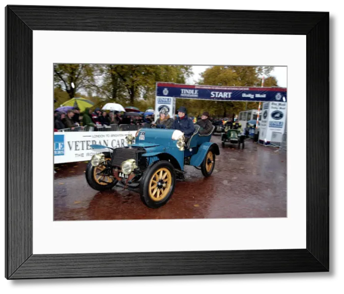 Framed Print : 1903 Daimler driven by Lord Montagu, 2003 London to Brighton Run