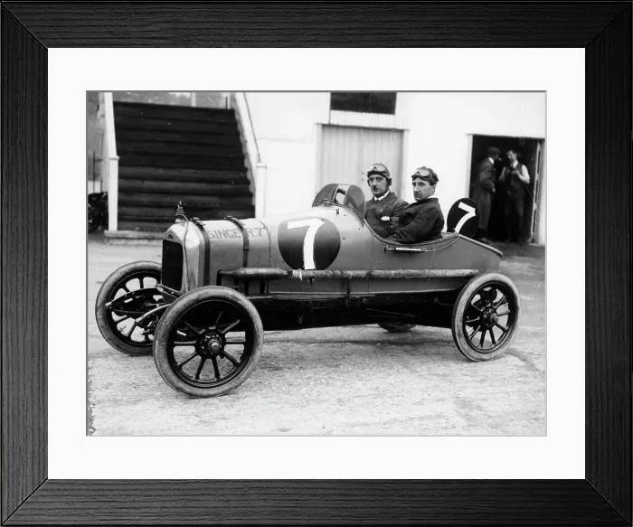 Framed Print : 1921 Singer 10 at Brooklands, Surrey, c1921 Framed Print : 1921 Singer 10 at Brooklands, Surrey, c1921