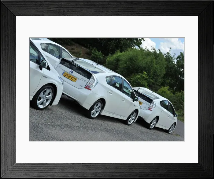 Framed Print : Toyota Prius 2009. Artist: Simon Clay Framed Print : Toyota Prius 2009. Artist: Simon Clay