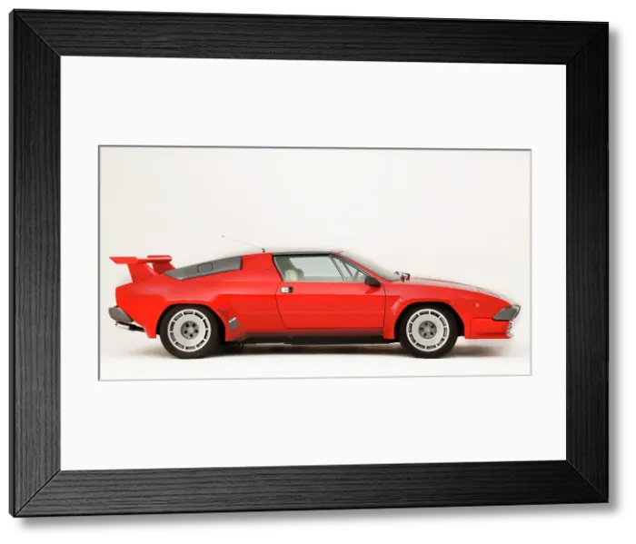 Framed Print : 1984 Lamborghini Jalpas Framed Print : 1984 Lamborghini Jalpas