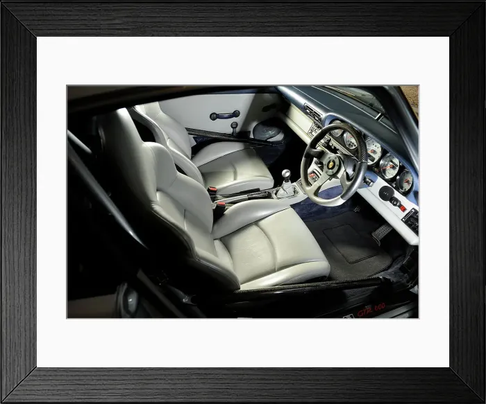 Framed Print : 2006 Porsche Gemballa 600 GTR. Artist: Simon Clay Framed Print : 2006 Porsche Gemballa 600 GTR. Artist: Simon Clay