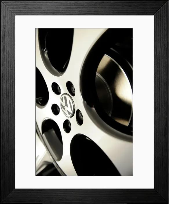 Framed Print : VW Golf GTI mk 6 2008. Artist: Simon Clay Framed Print : VW Golf GTI mk 6 2008. Artist: Simon Clay