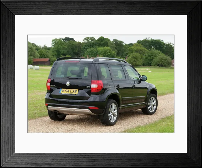 Framed Print : 2014 Skoda Yeti SE Framed Print : 2014 Skoda Yeti SE