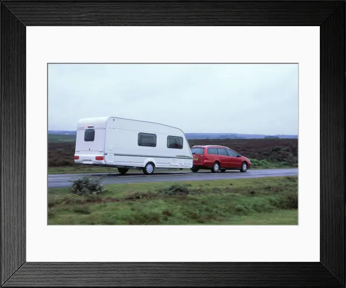 Framed Print : 2002 Citroen C5 towing a caravan Framed Print : 2002 Citroen C5 towing a caravan