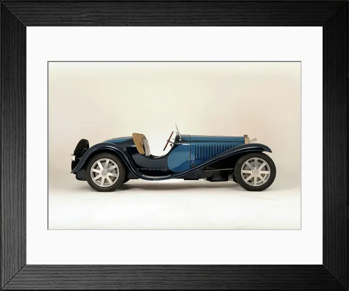 Framed Print : Bugatti type 55 1932. Artist: Simon Clay Framed Print : Bugatti type 55 1932. Artist: Simon Clay