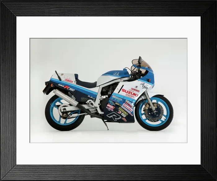 Framed Print : 1988 Suzuki GSXR 750 Framed Print : 1988 Suzuki GSXR 750