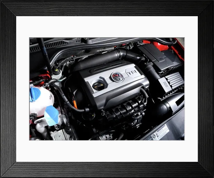 Framed Print : VW Golf GTI mk 6 2008. Artist: Simon Clay Framed Print : VW Golf GTI mk 6 2008. Artist: Simon Clay