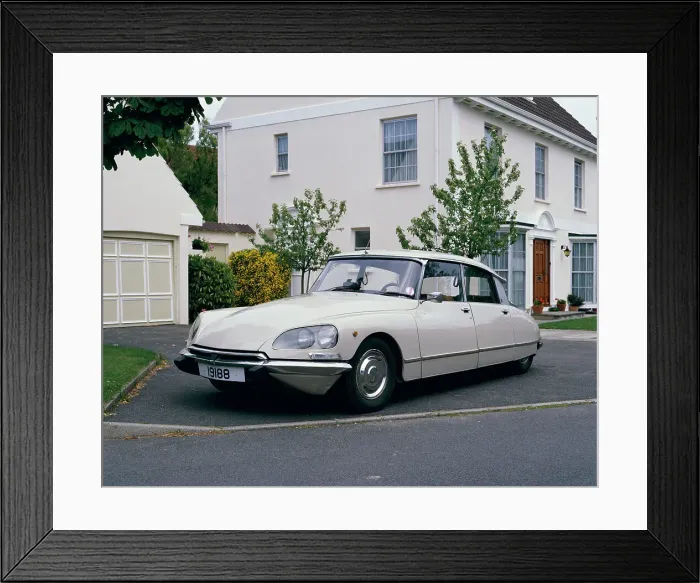 Framed Print : 1972 Citroen DS21 Pallas Framed Print : 1972 Citroen DS21 Pallas