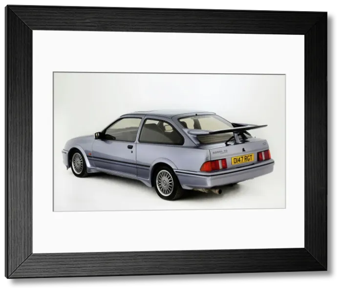 Framed Print : 1987 Ford Sierra RS Cosworth Framed Print : 1987 Ford Sierra RS Cosworth