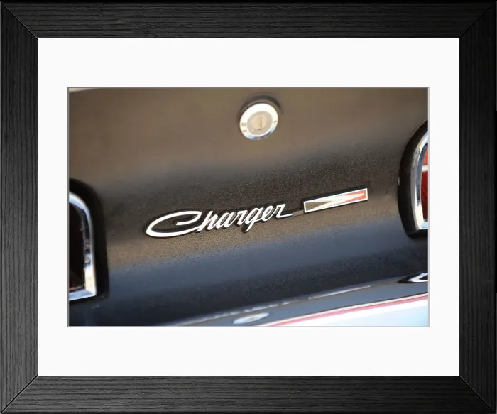 Framed Print : Dodge Charger Daytona 440 1969. Artist: Simon Clay Framed Print : Dodge Charger Daytona 440 1969. Artist: Simon Clay
