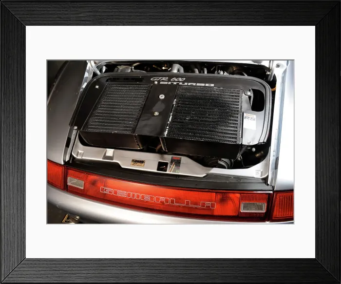 Framed Print : 2006 Porsche Gemballa 600 GTR. Artist: Simon Clay Framed Print : 2006 Porsche Gemballa 600 GTR. Artist: Simon Clay
