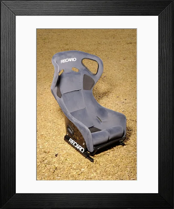 Framed Print : 2006 Porsche Gemballa 600 GTR. Artist: Simon Clay Framed Print : 2006 Porsche Gemballa 600 GTR. Artist: Simon Clay
