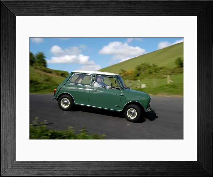 Framed Print : 1967 Morris Mini Cooper Framed Print : 1967 Morris Mini Cooper