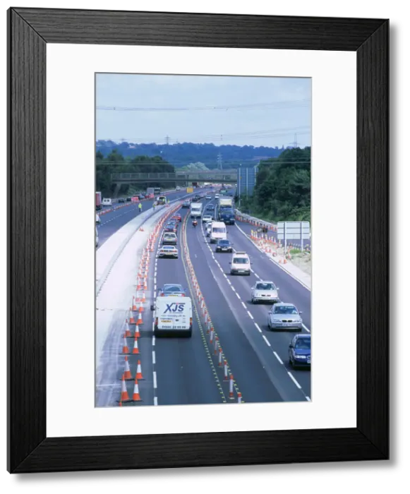 Framed Print : Contraflow system on M27 motorway Framed Print : Contraflow system on M27 motorway