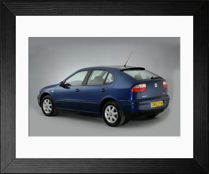 Framed Print : 2003 Seat Leon S Framed Print : 2003 Seat Leon S