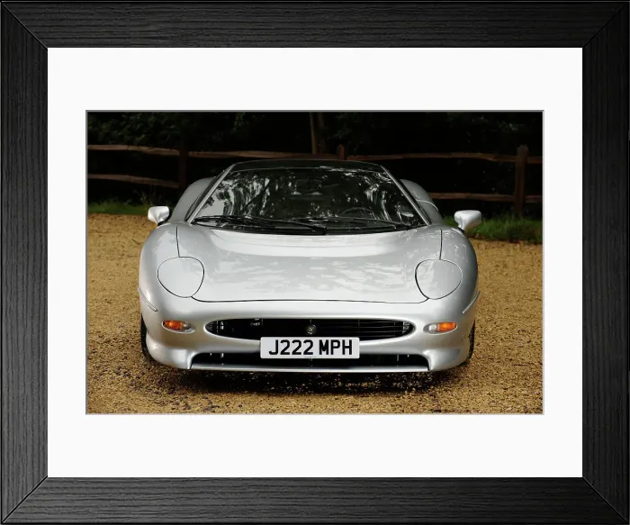 Framed Print : Jaguar XJ220R 1993. Artist: Simon Clay Framed Print : Jaguar XJ220R 1993. Artist: Simon Clay