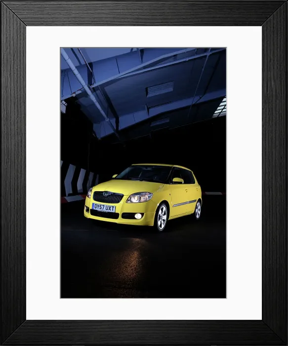 Framed Print : SKODA Fabia 2007. Artist: Simon Clay