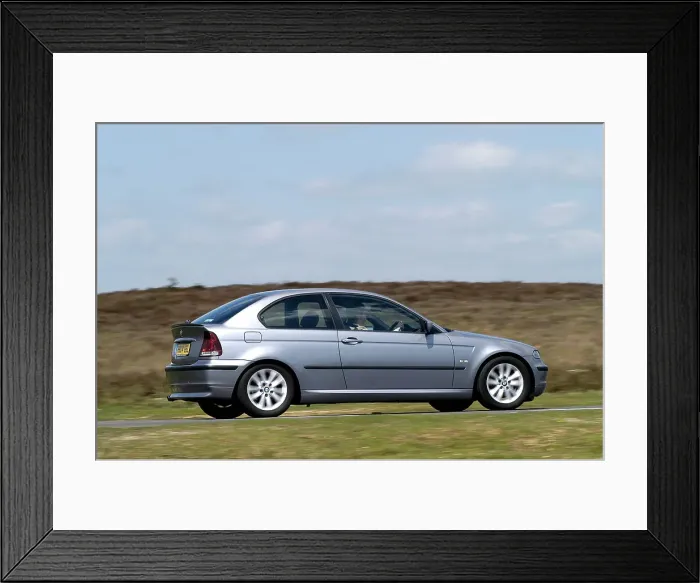 Framed Print : 2004 BMW 318 Compact Framed Print : 2004 BMW 318 Compact