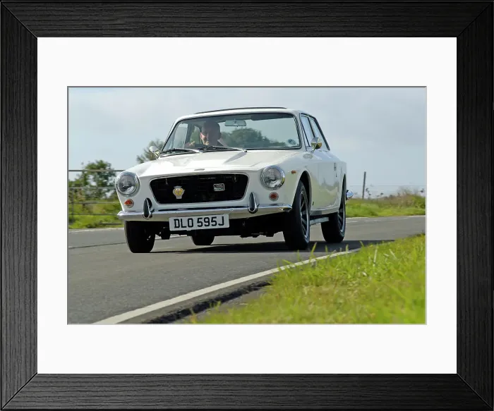 Framed Print : 1971 Gilbern Invader Framed Print : 1971 Gilbern Invader
