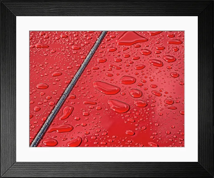 Framed Print : Raindrops beading on classic car paintwork Framed Print : Raindrops beading on classic car paintwork