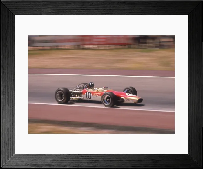 Framed Print : Graham Hill's Lotus at speed, Spanish Grand Prix, Jarama, Madrid, 1968 Framed Print : Graham Hill's Lotus at speed, Spanish Grand Prix, Jarama, Madrid, 1968