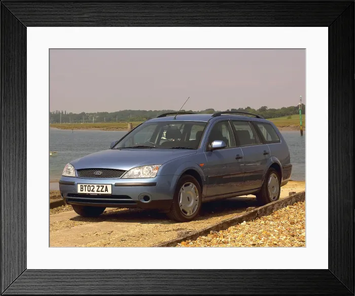 Framed Print : 2003 Ford Mondeo LX Estate Framed Print : 2003 Ford Mondeo LX Estate