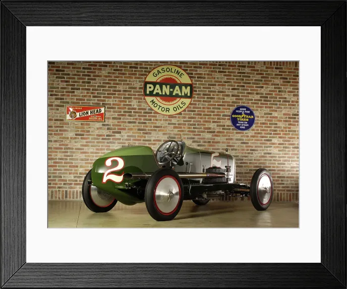 Framed Print : MILLER 122 supercharged 1923. Artist: Simon Clay Framed Print : MILLER 122 supercharged 1923. Artist: Simon Clay