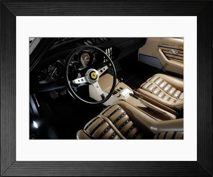 Framed Print : Ferrari 365 GTB 1972. Artist: Simon Clay Framed Print : Ferrari 365 GTB 1972. Artist: Simon Clay