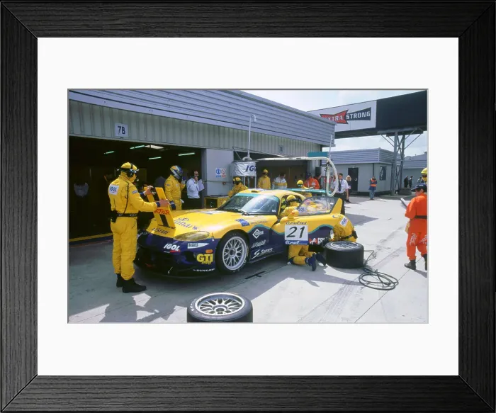 Framed Print : 1999 Chrysler Viper, fia gt silverstone 500, in pits Framed Print : 1999 Chrysler Viper, fia gt silverstone 500, in pits
