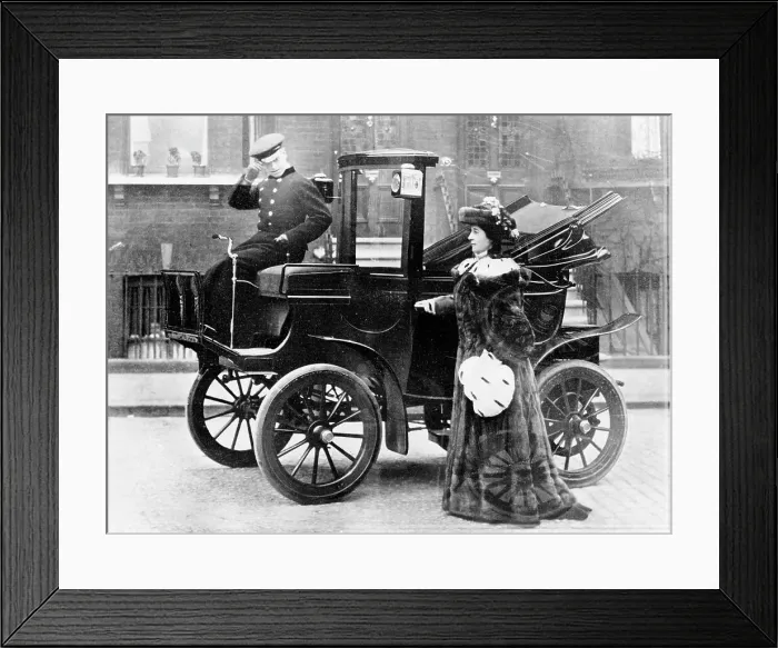 Framed Print : Lillie Langtry modelling a sable motoring coat Framed Print : Lillie Langtry modelling a sable motoring coat