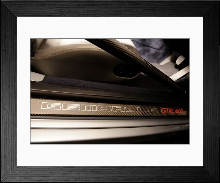Framed Print : 2006 Porsche Gemballa 600 GTR. Artist: Simon Clay Framed Print : 2006 Porsche Gemballa 600 GTR. Artist: Simon Clay