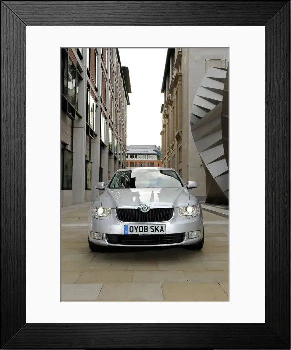 Framed Print : Skoda SUPERB 2008. Artist: Simon Clay Framed Print : Skoda SUPERB 2008. Artist: Simon Clay