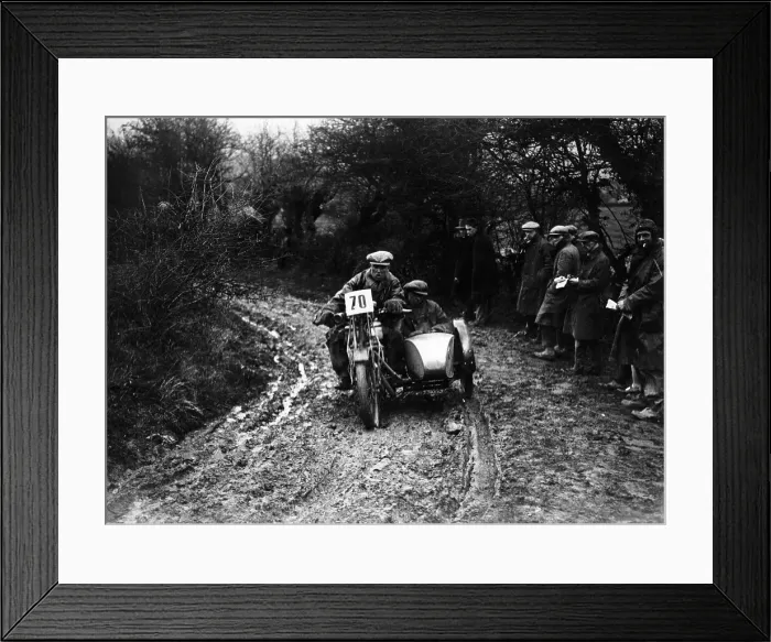 Framed Print : Dennis Mansell competing in the Victory Cup Trial, 1927 Framed Print : Dennis Mansell competing in the Victory Cup Trial, 1927