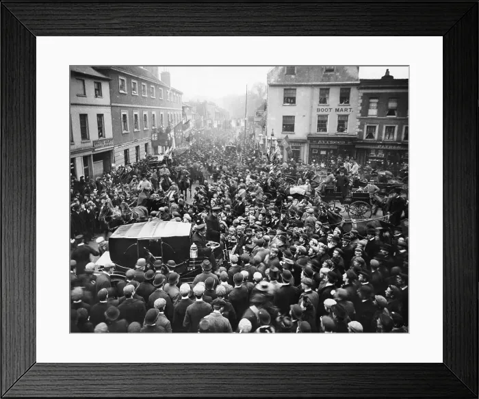 Framed Print : London to Brighton Emancipation Run, 1896 Framed Print : London to Brighton Emancipation Run, 1896